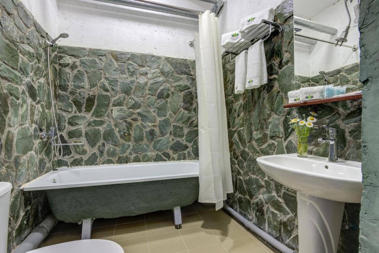 Olive Ala-Archa Hotel & Spa Verkhnyaya Alaarcha Bagian luar foto
